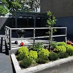 Cozy In & Free E-parking Lejlighed