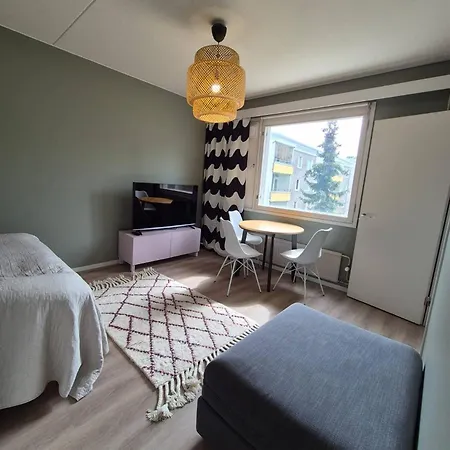 Cozy In & Free E-parking