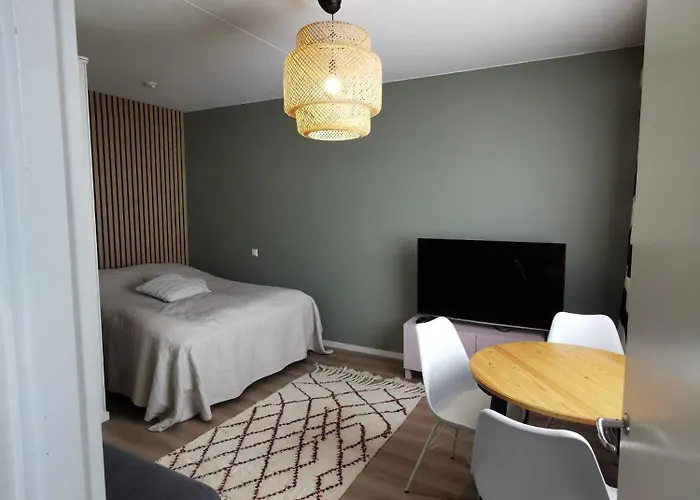 Apartmán Cozy In & Free E-parking *